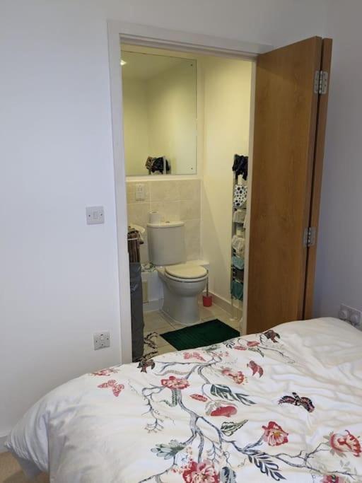 2 Bed 2 Baths Apt In Stratford Lejlighed London Eksteriør billede
