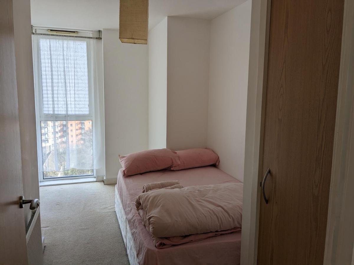 2 Bed 2 Baths Apt In Stratford Lejlighed London Eksteriør billede